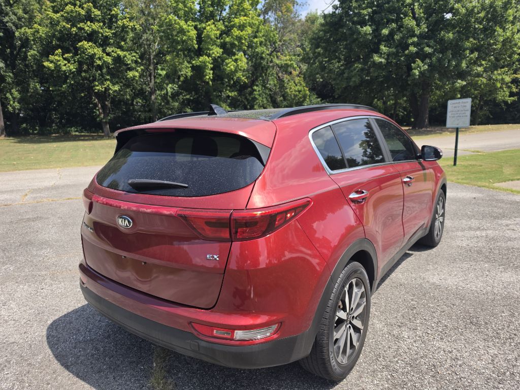 Photo 8 of this KIA SPORTAGE