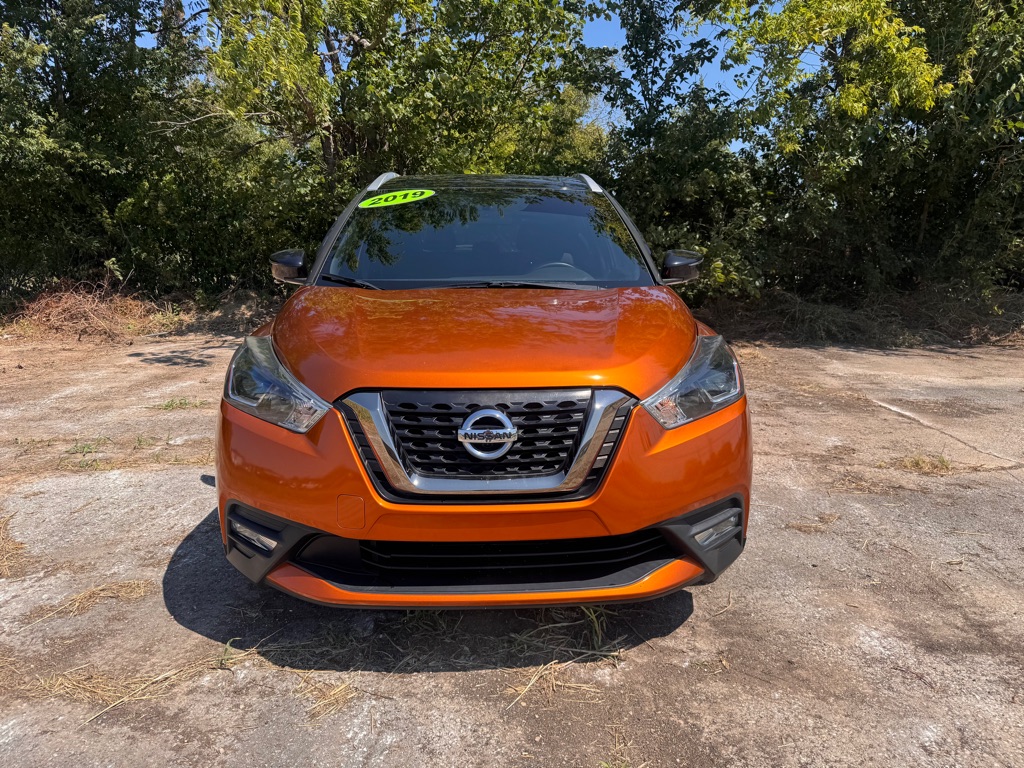 Photo 2 of this NISSAN KICKS