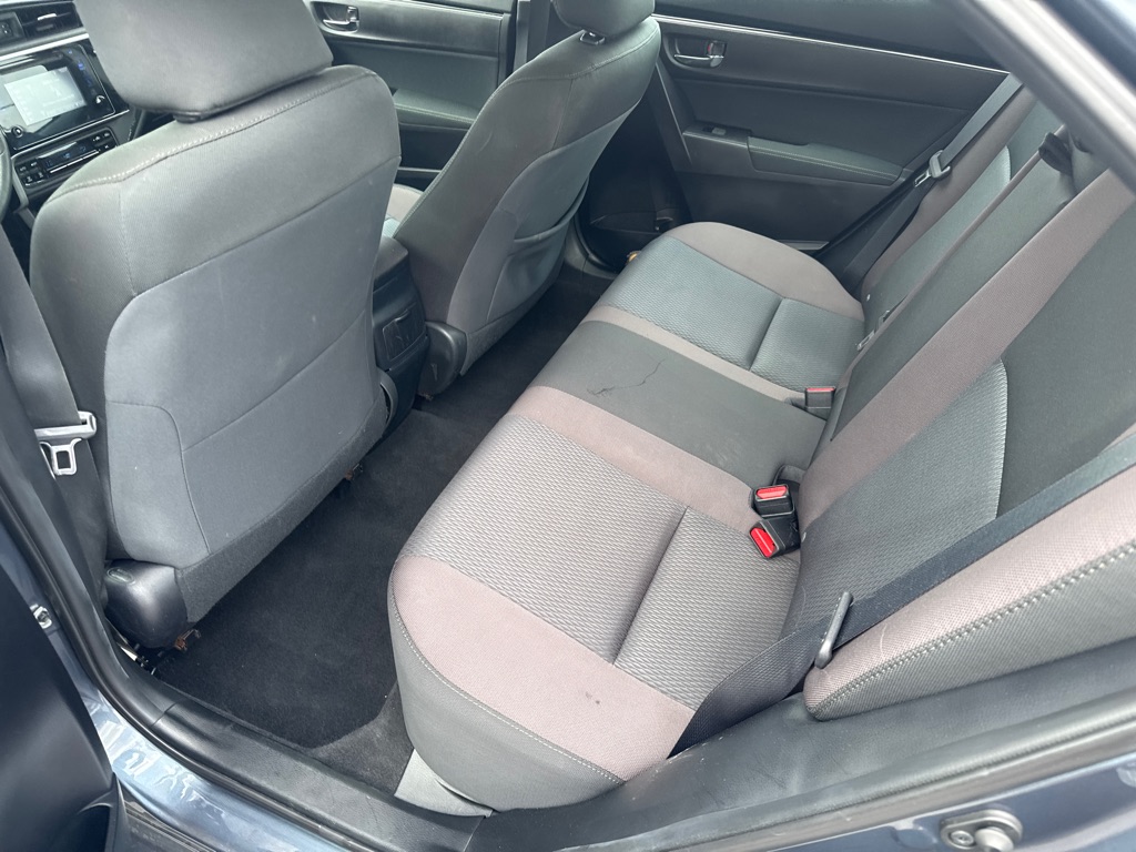 Photo 10 of this TOYOTA COROLLA