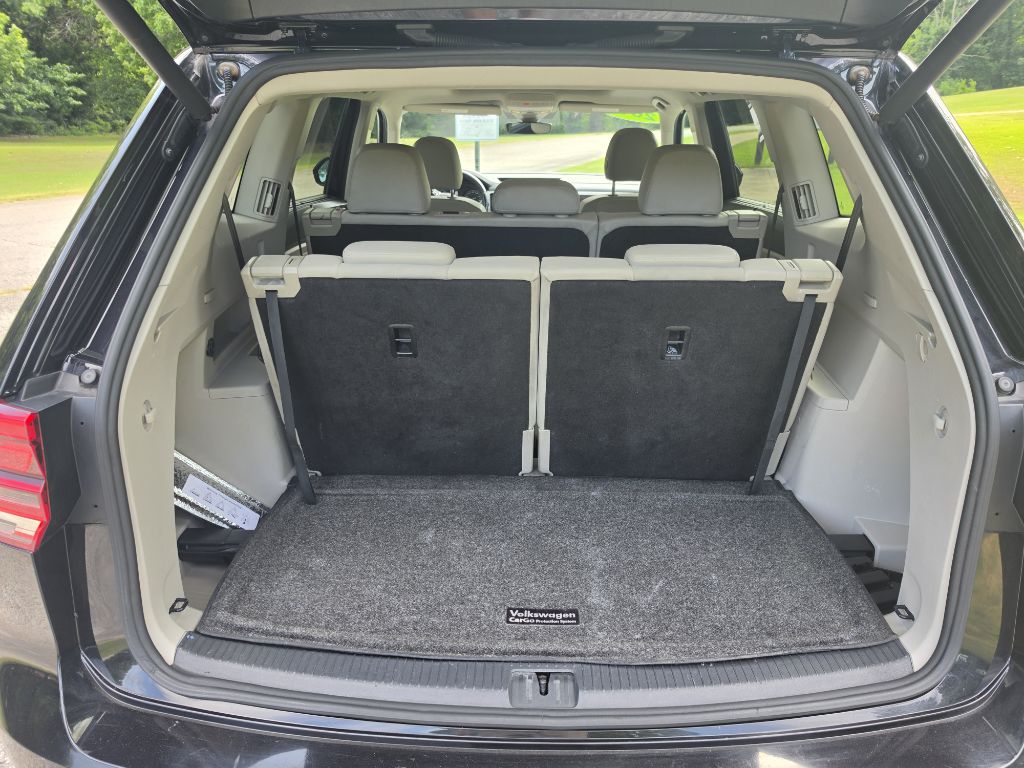 Photo 28 of this VOLKSWAGEN ATLAS