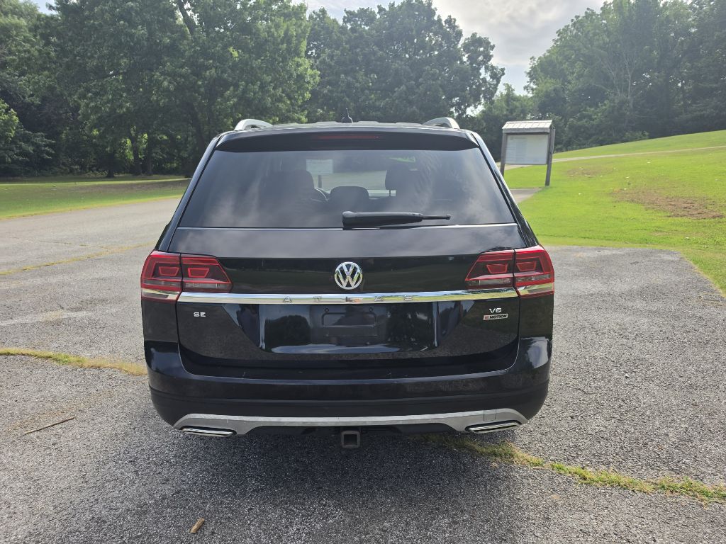 Photo 22 of this VOLKSWAGEN ATLAS