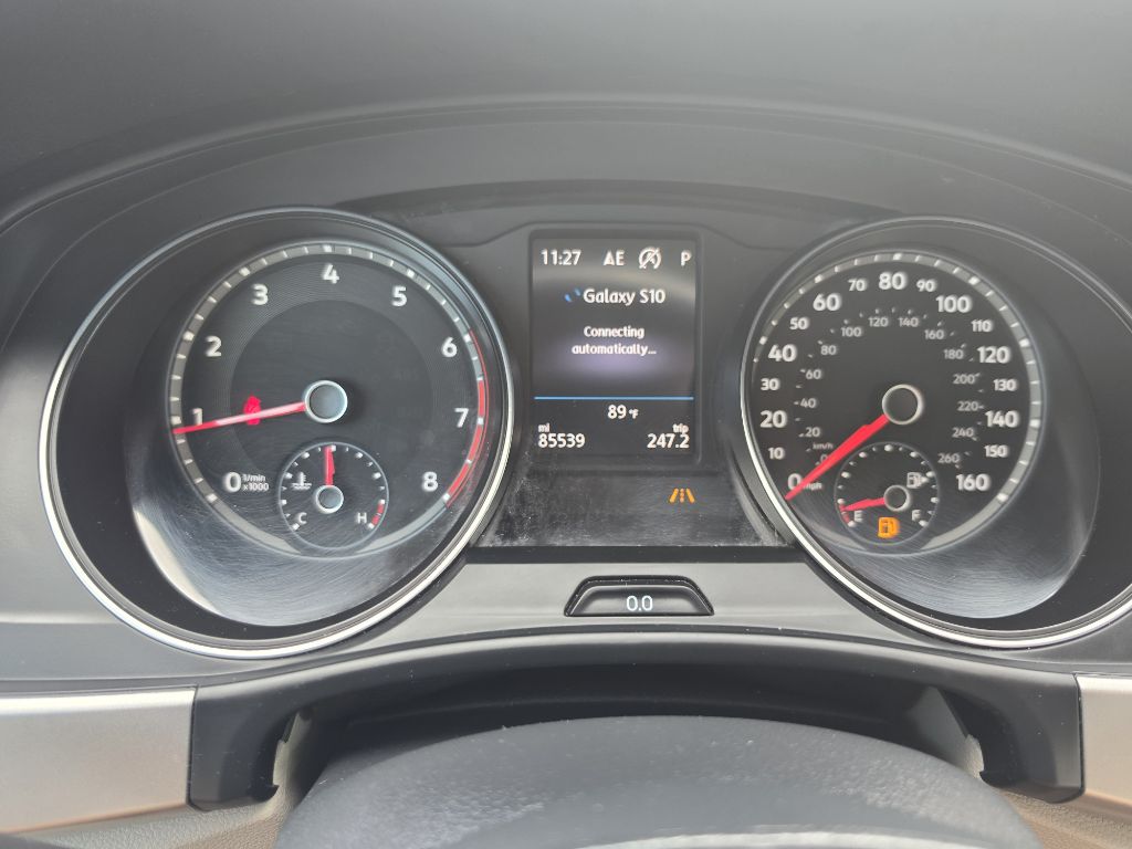 Photo 30 of this VOLKSWAGEN ATLAS