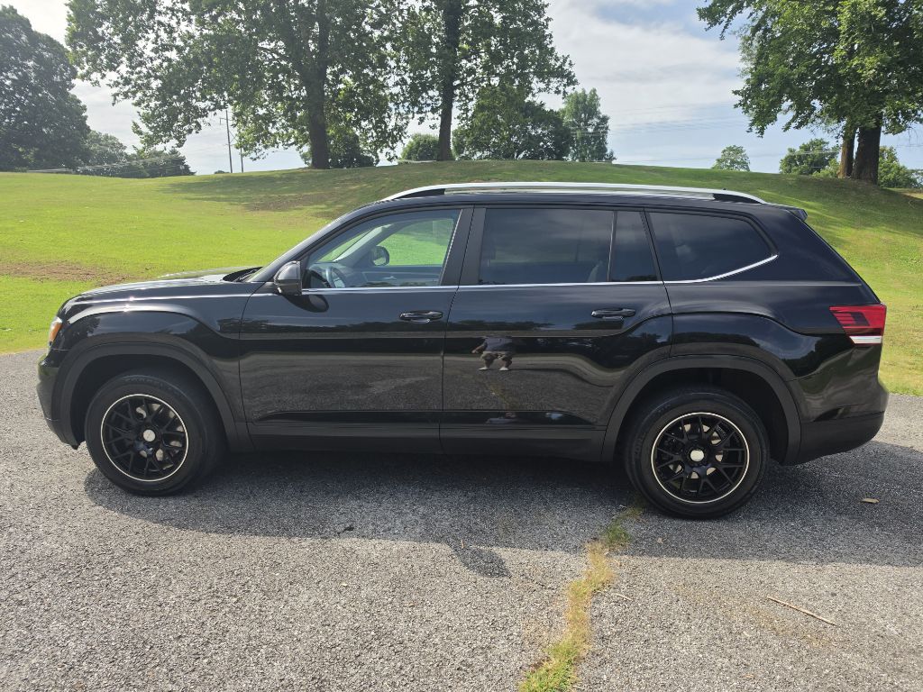 Photo 16 of this VOLKSWAGEN ATLAS