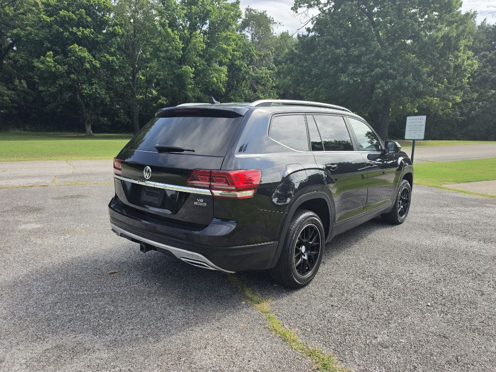 Photo 4 of this VOLKSWAGEN ATLAS