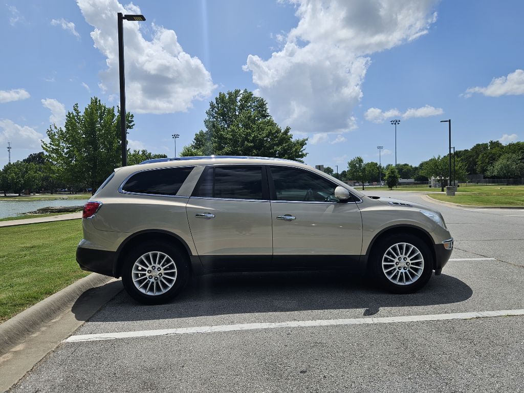 Photo 7 of this BUICK ENCLAVE