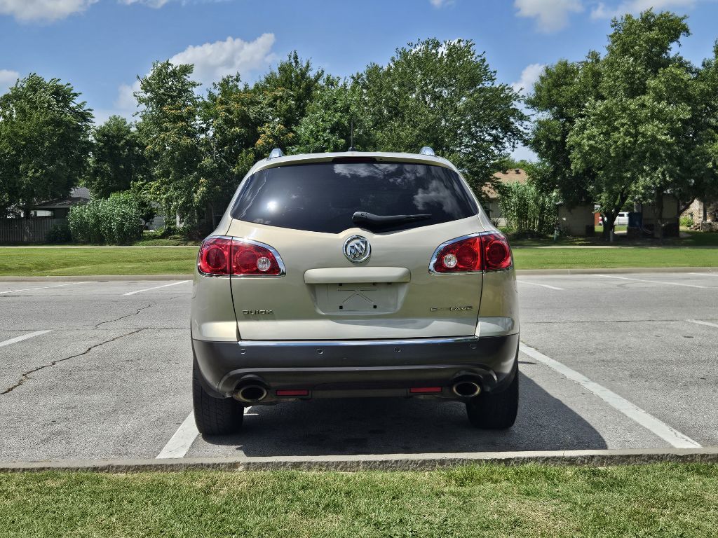 Photo 5 of this BUICK ENCLAVE