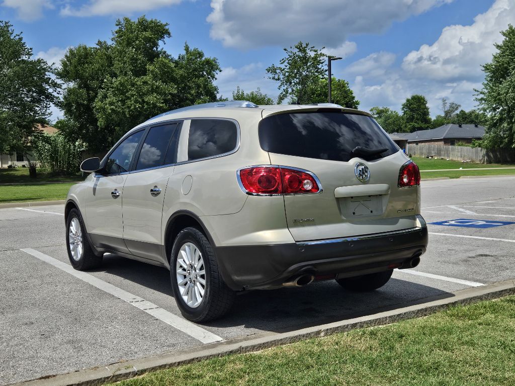 Photo 4 of this BUICK ENCLAVE