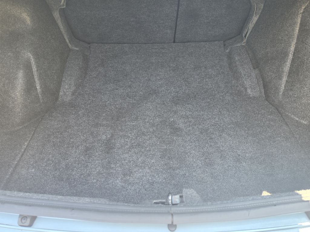 Photo 13 of this CHRYSLER 300C