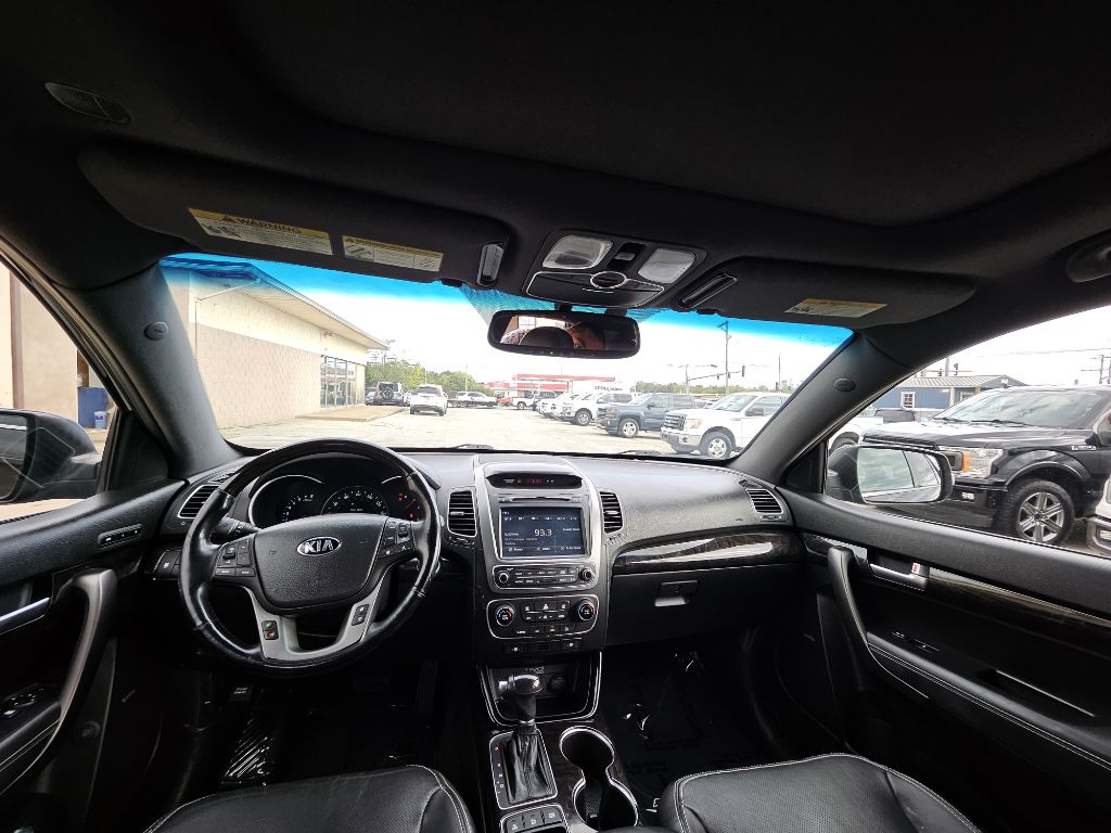 Photo 10 of this KIA SORENTO