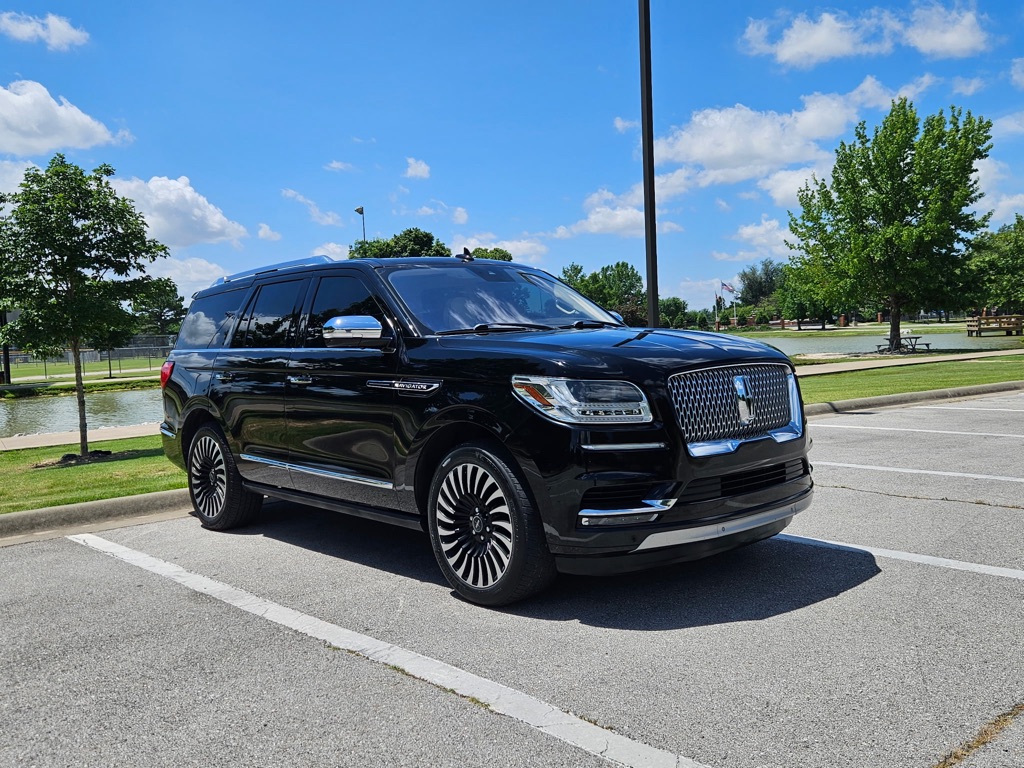 2018 LINCOLN NAVIGATOR