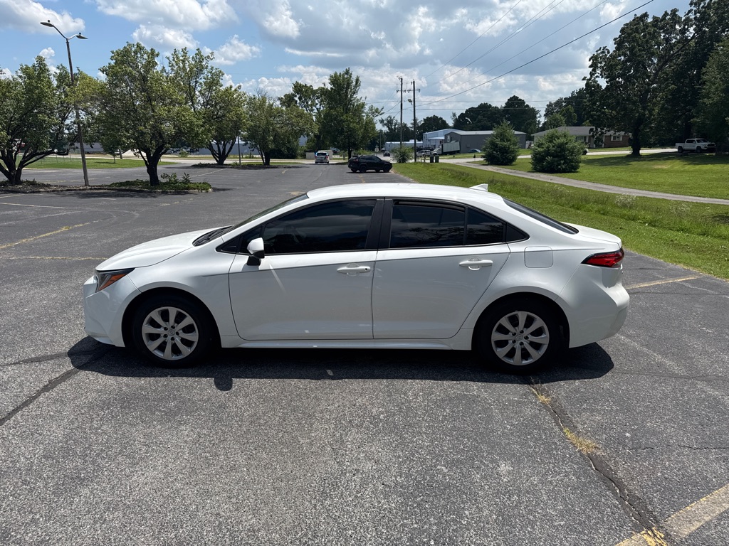 Photo 8 of this TOYOTA COROLLA