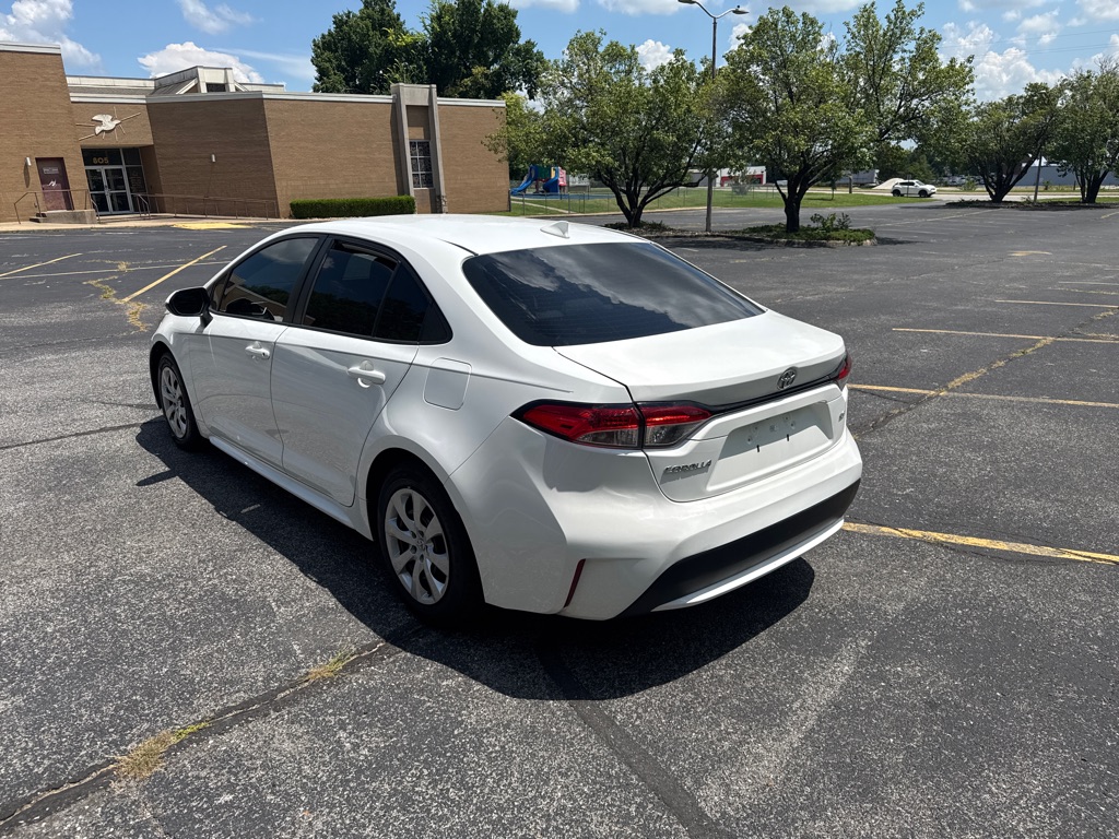Photo 7 of this TOYOTA COROLLA