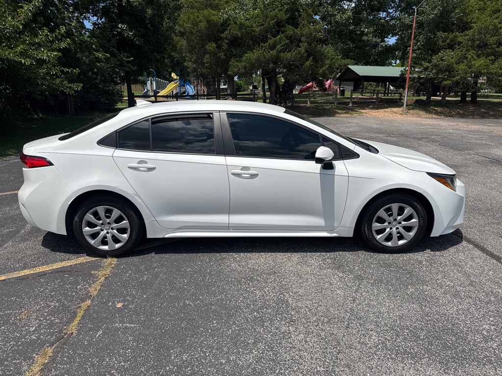 Photo 4 of this TOYOTA COROLLA