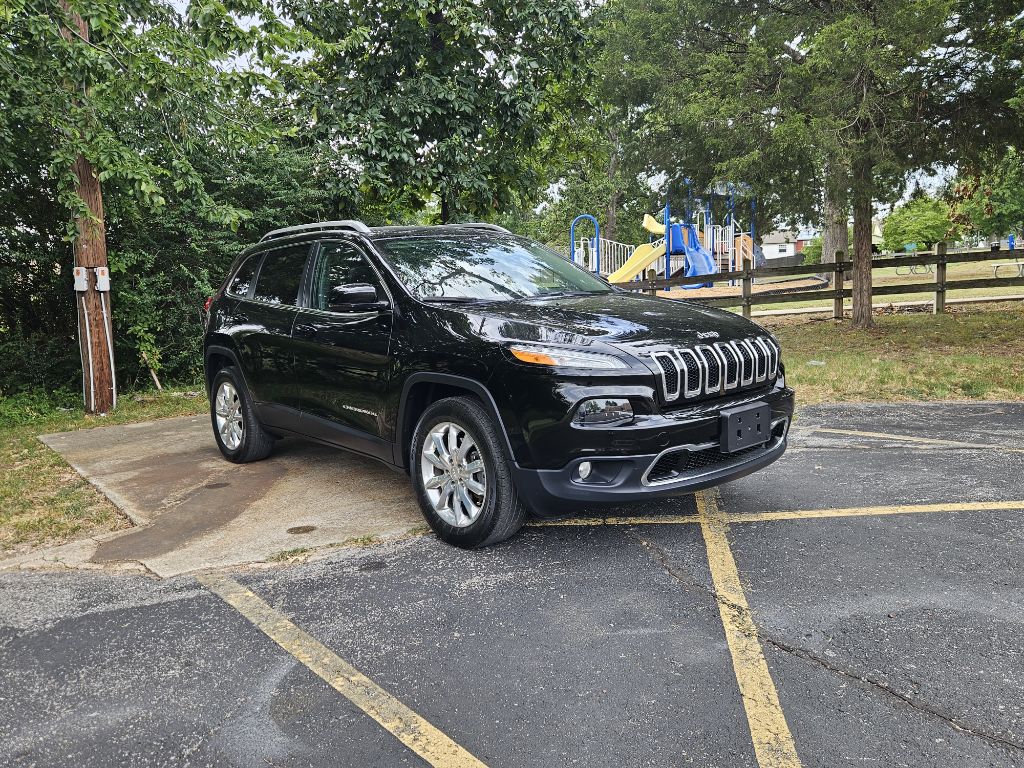 Photo 6 of this JEEP CHEROKEE