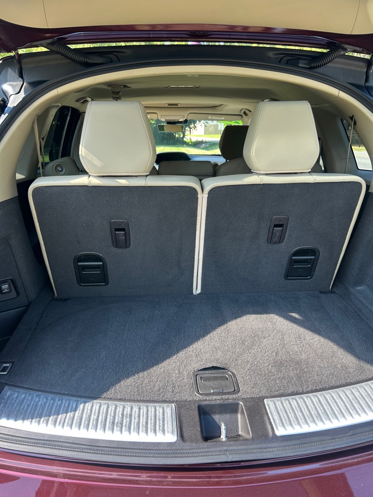 Photo 12 of this ACURA MDX