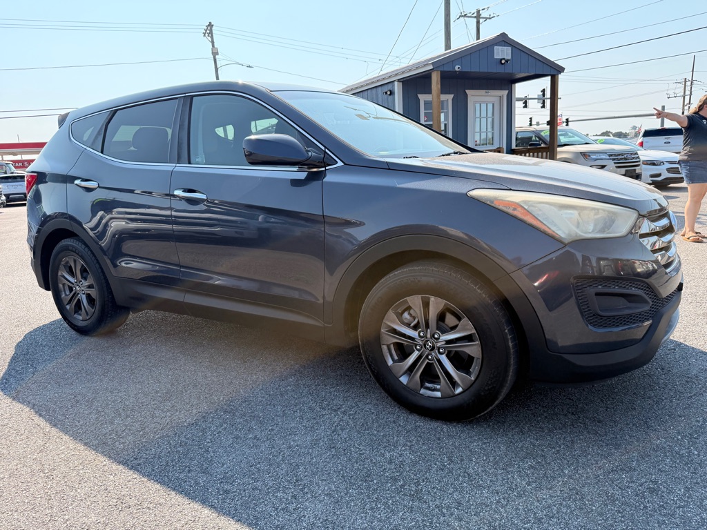 Photo 3 of this HYUNDAI SANTA FE