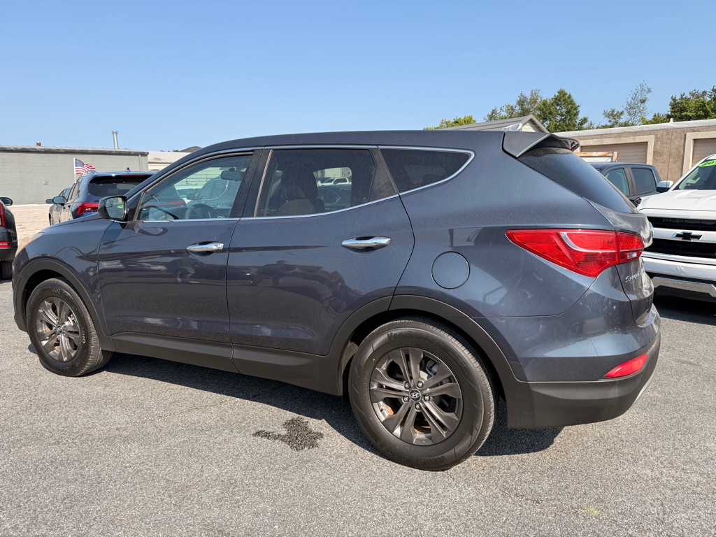 Photo 6 of this HYUNDAI SANTA FE
