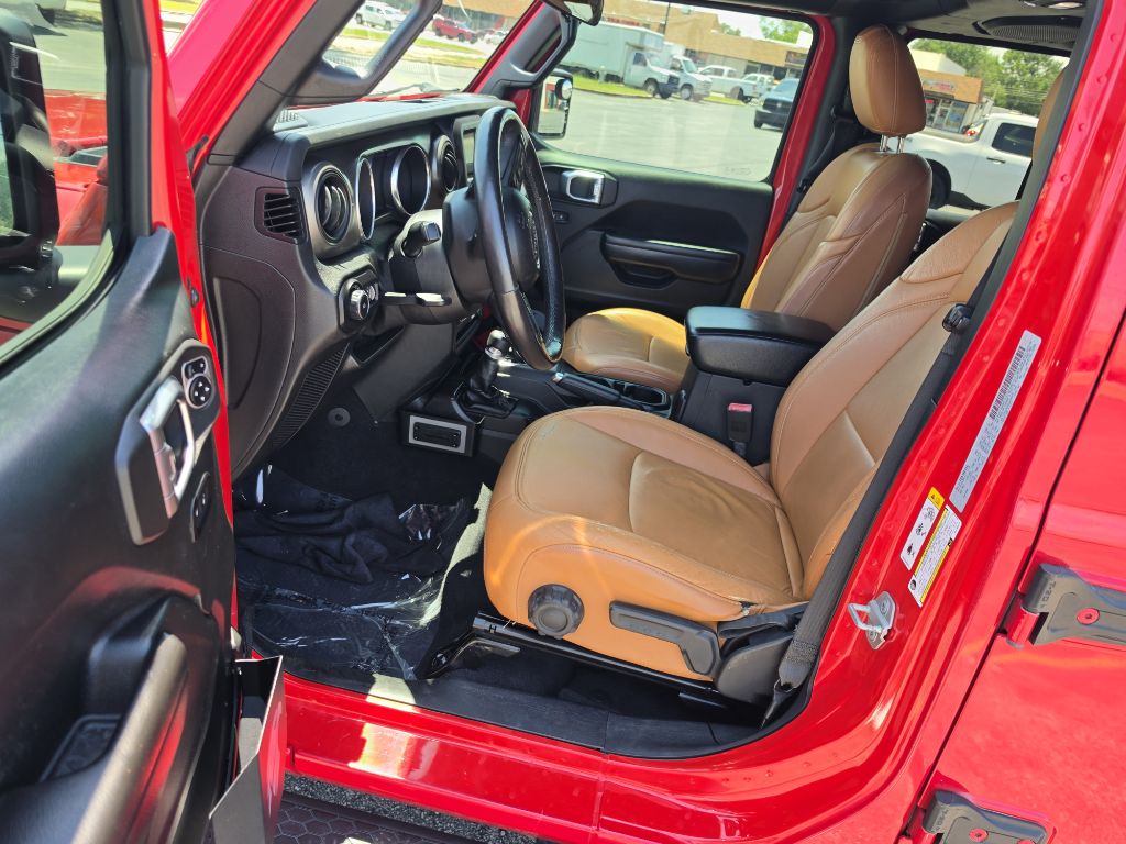 Photo 13 of this JEEP WRANGLER UNLIMI