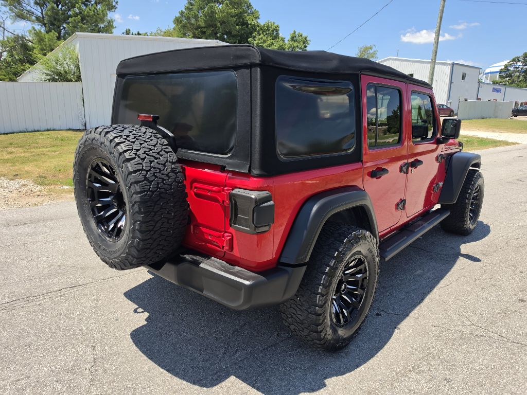 Photo 3 of this JEEP WRANGLER UNLIMI