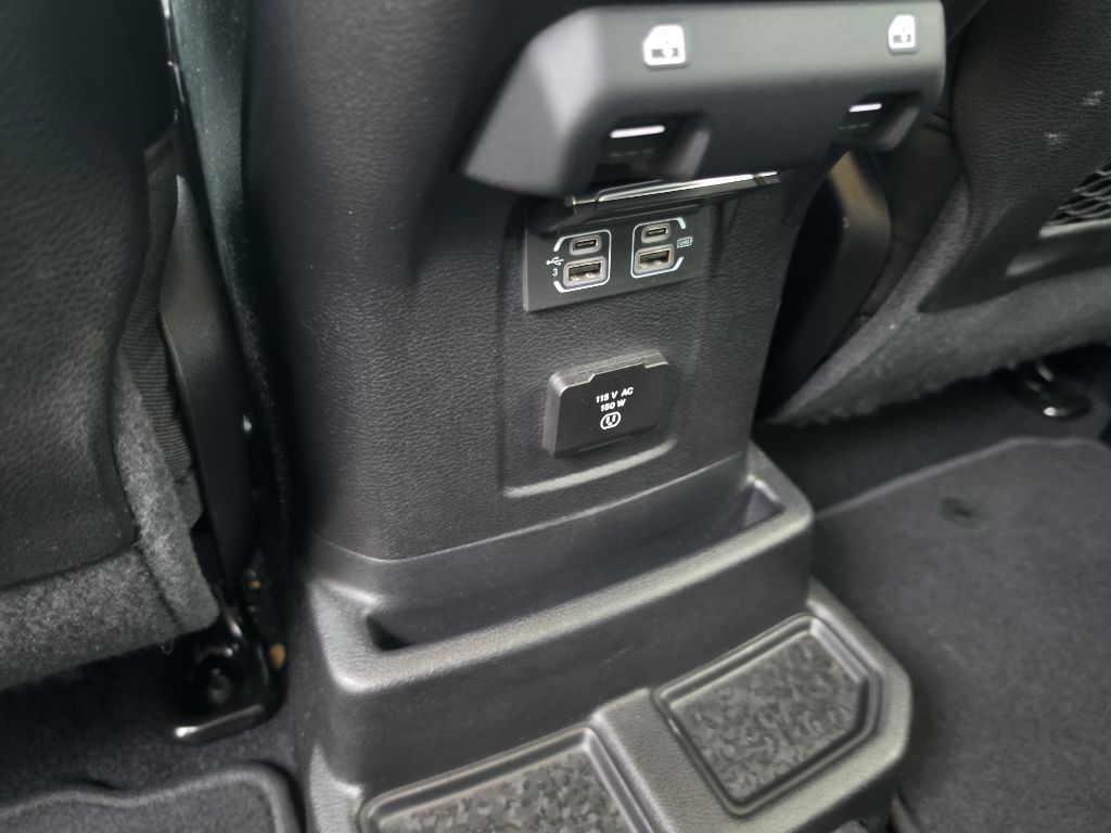 Photo 16 of this JEEP WRANGLER UNLIMI