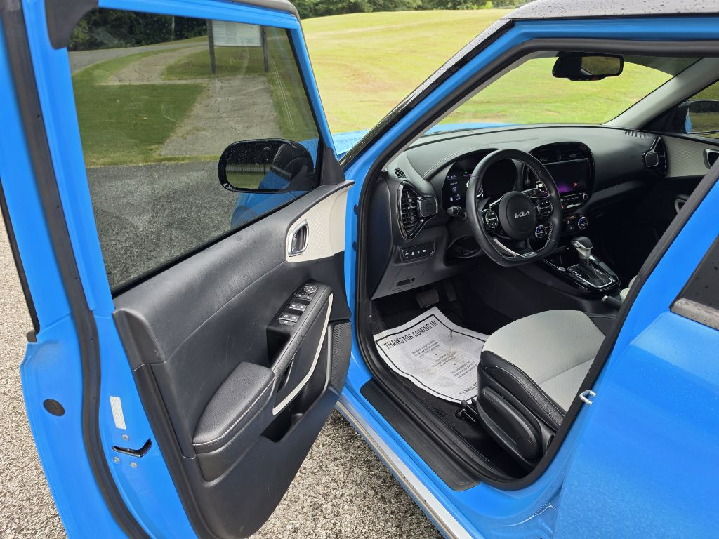 Photo 23 of this KIA SOUL