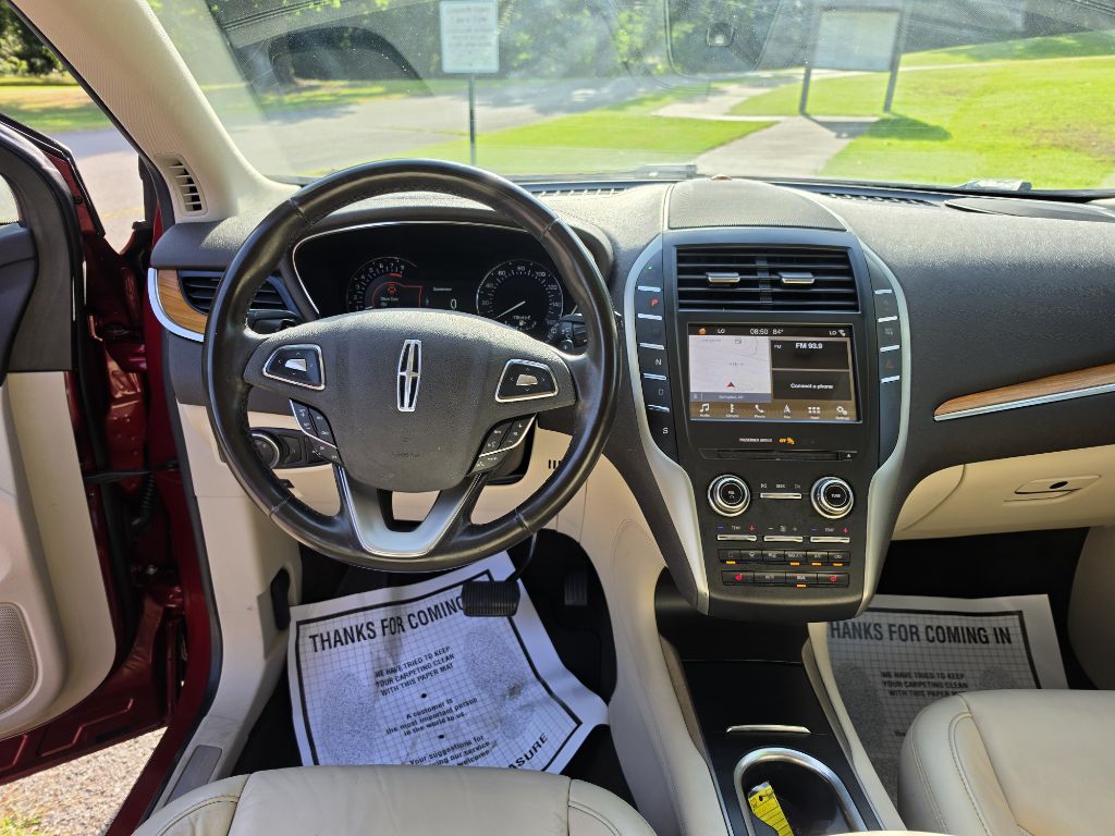 Photo 45 of this LINCOLN MKC