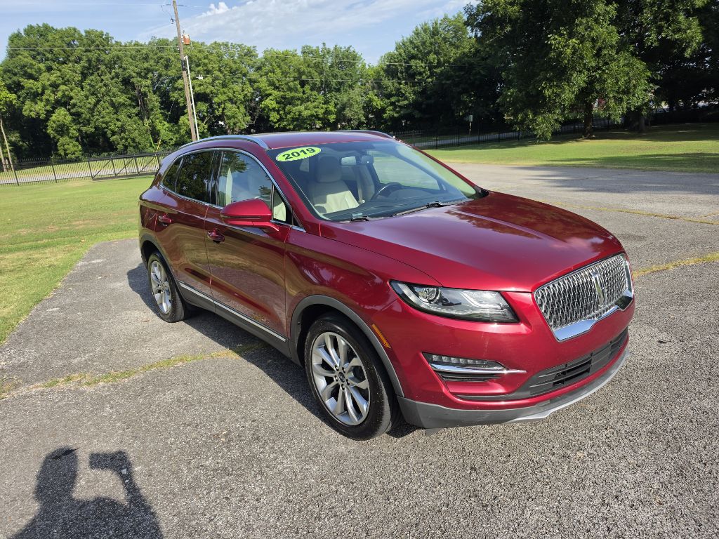 Photo 5 of this LINCOLN MKC