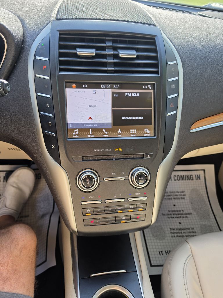 Photo 57 of this LINCOLN MKC