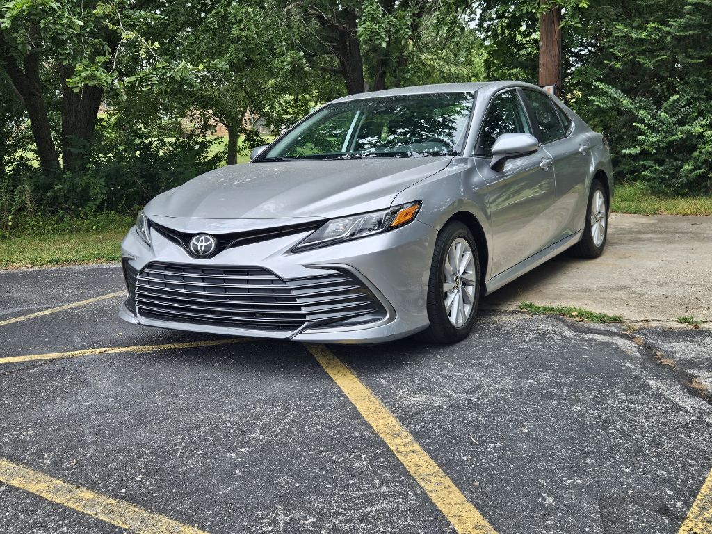 Photo 3 of this TOYOTA CAMRY
