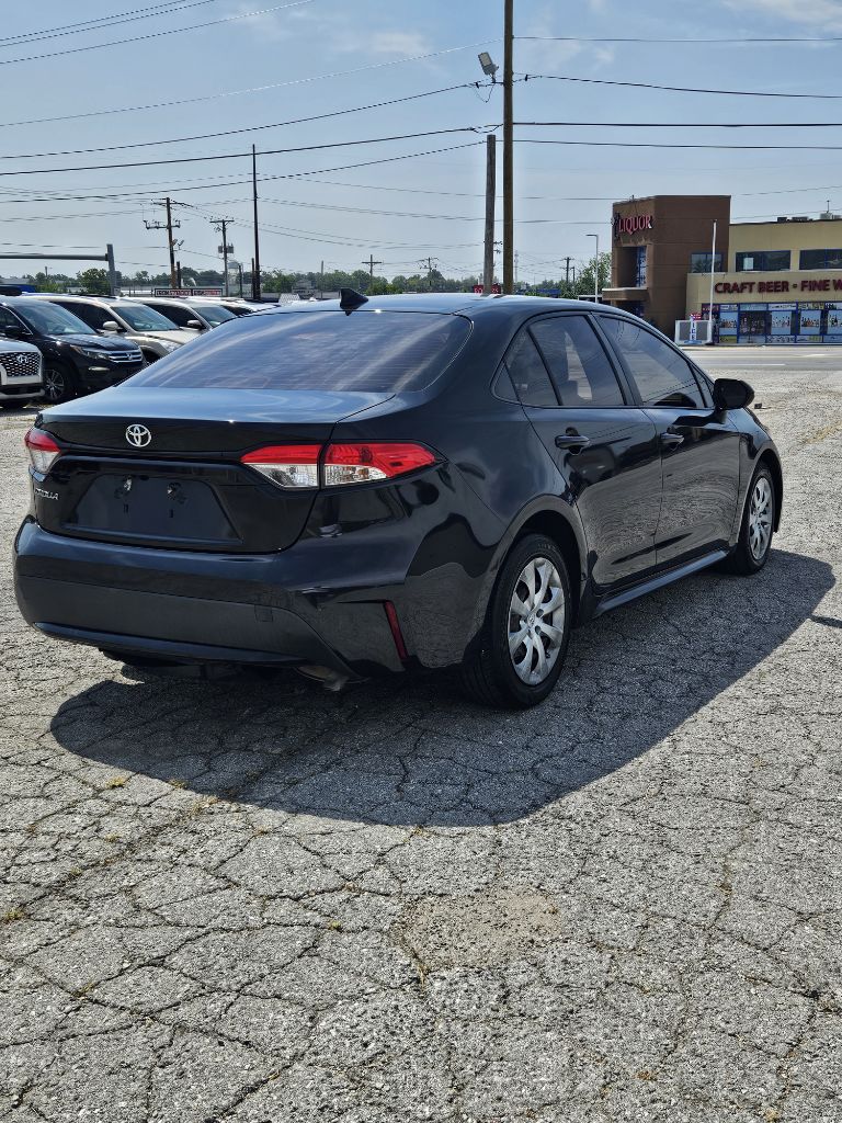 Photo 3 of this TOYOTA COROLLA