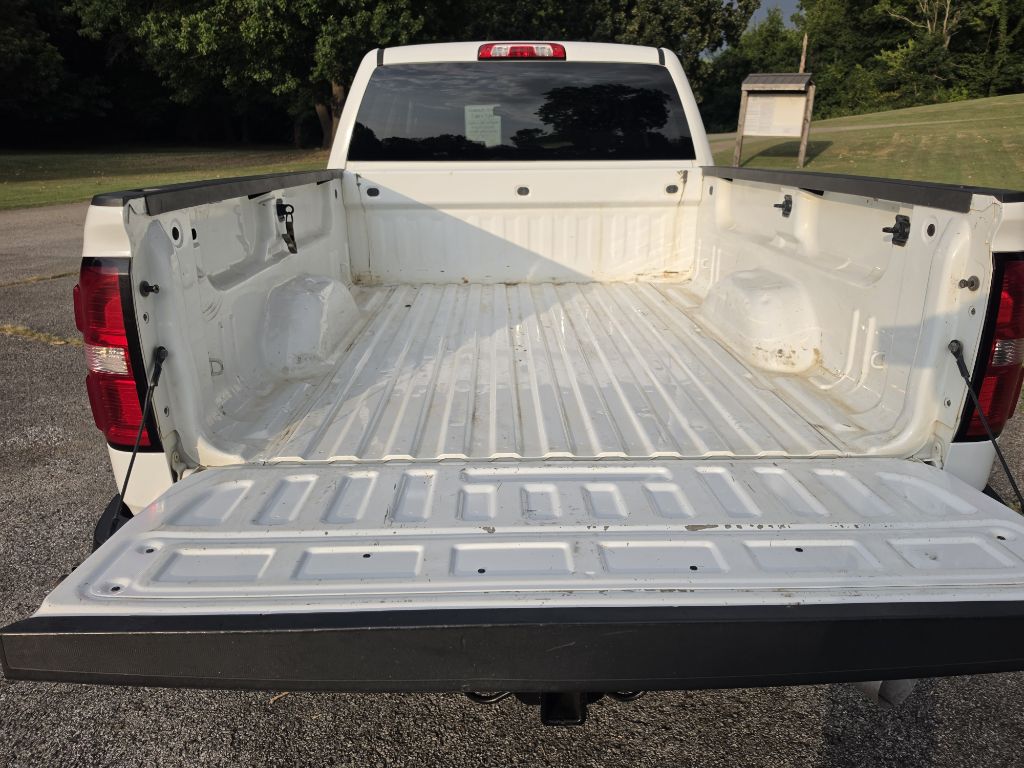 Photo 15 of this GMC SIERRA 2500