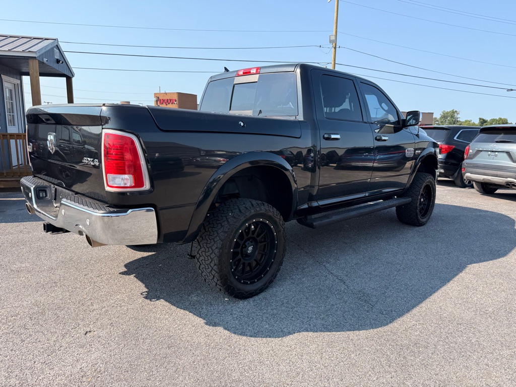 Photo 4 of this RAM 1500
