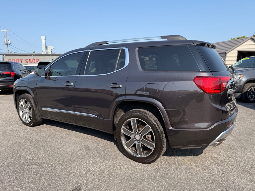 Photo 6 of this GMC ACADIA