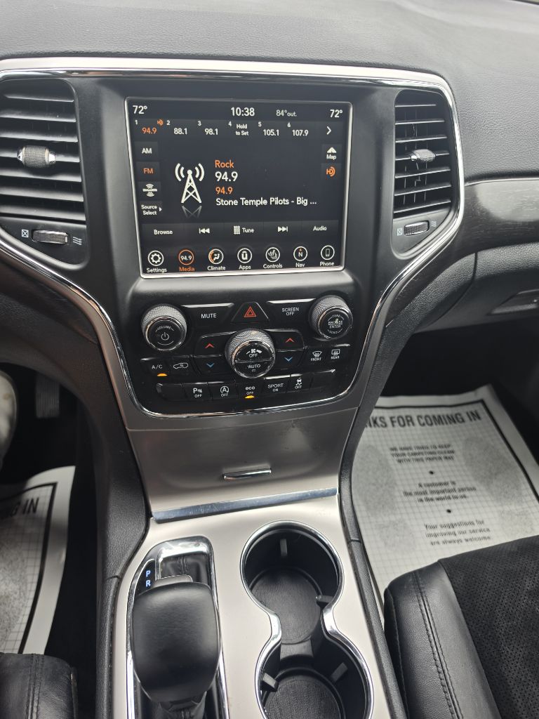 Photo 12 of this JEEP GRAND CHEROKEE