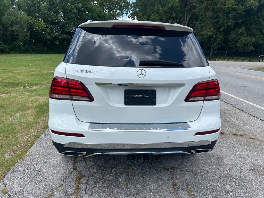 Photo 6 of this MERCEDES-BENZ GLE