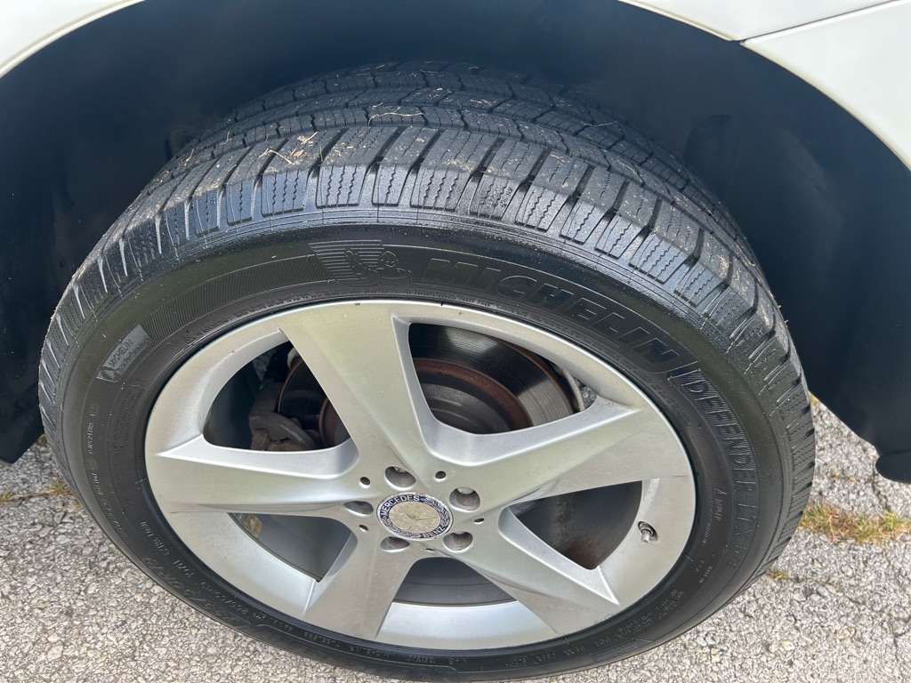 Photo 13 of this MERCEDES-BENZ GLE