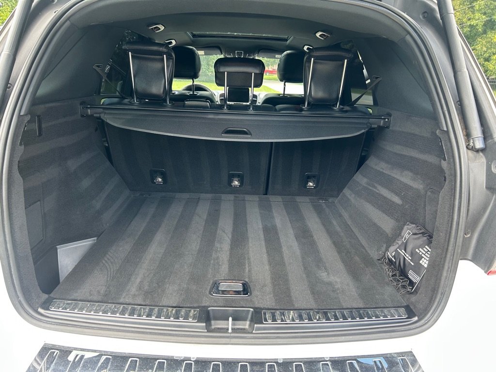Photo 12 of this MERCEDES-BENZ GLE