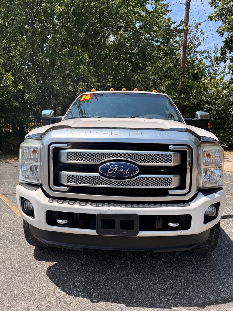 Photo 2 of this FORD F250