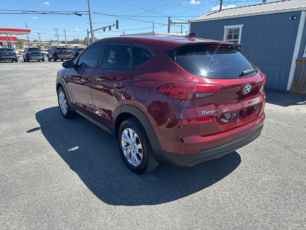 Photo 7 of this HYUNDAI TUCSON