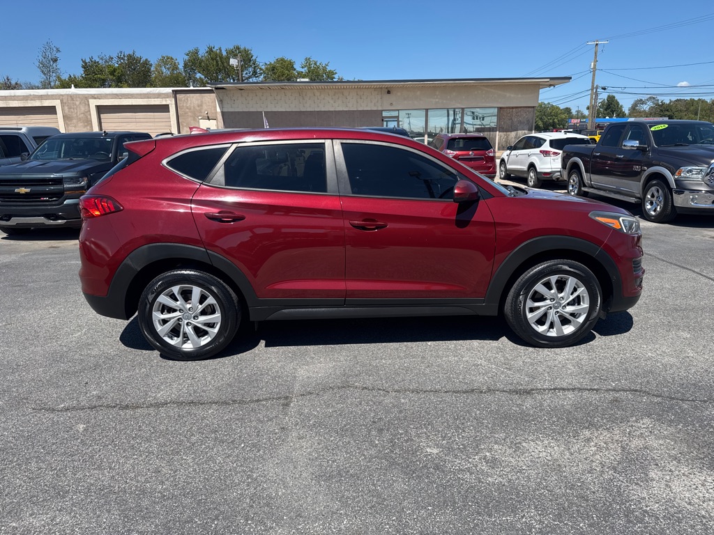 Photo 4 of this HYUNDAI TUCSON