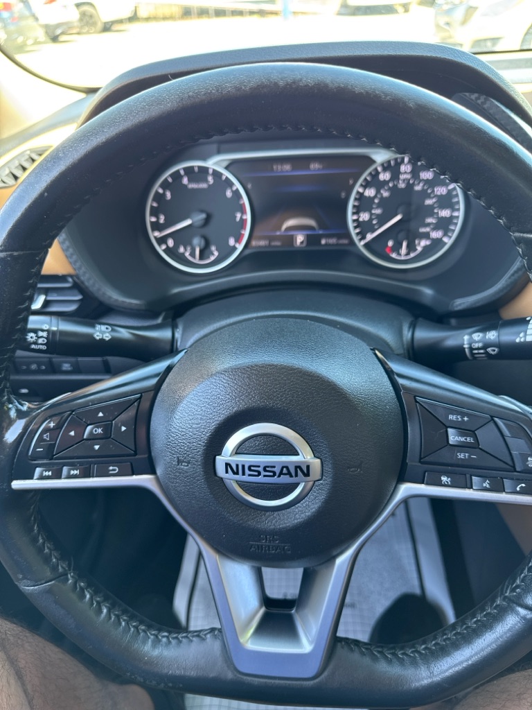 Photo 10 of this NISSAN SENTRA