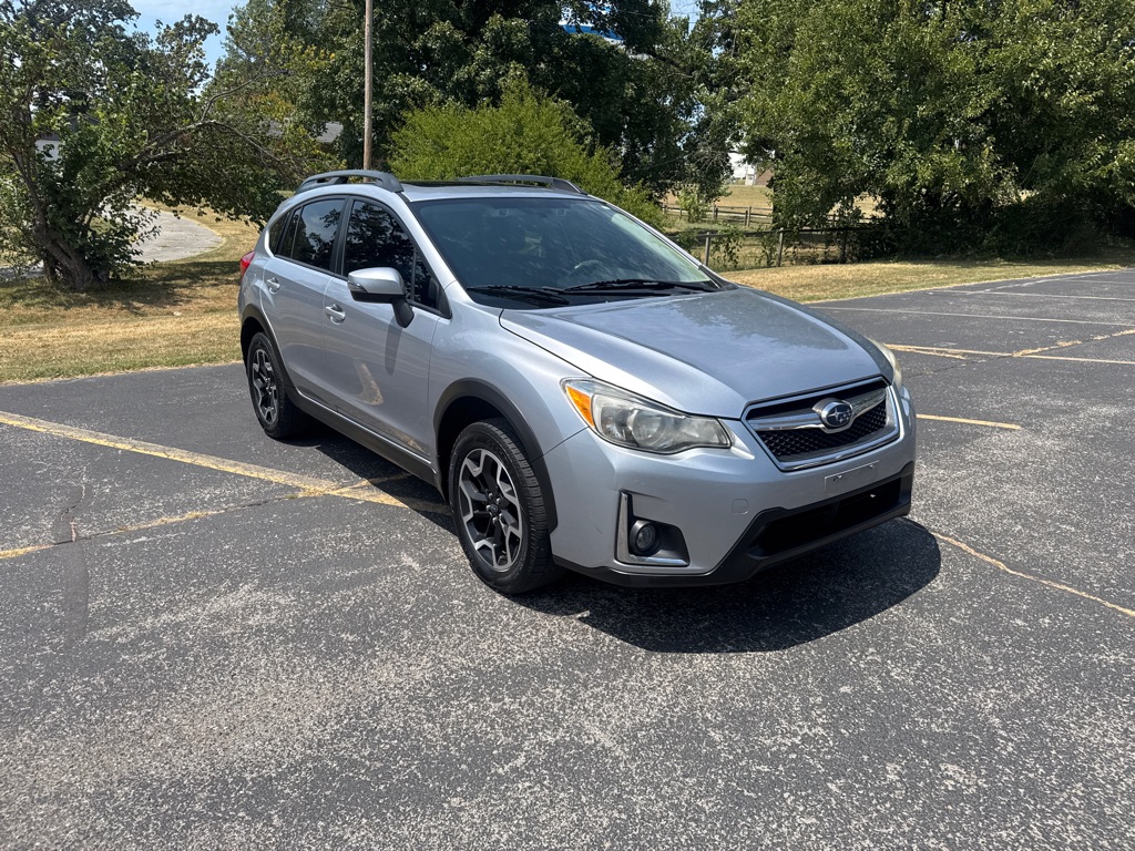 Photo 3 of this SUBARU CROSSTREK