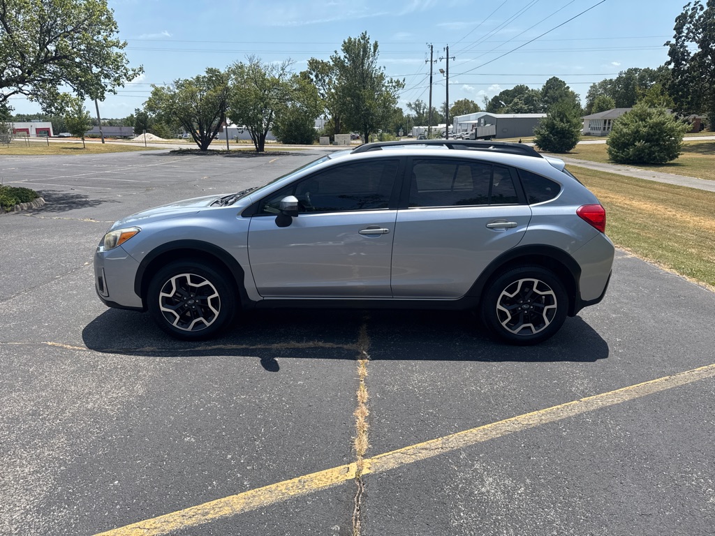 Photo 8 of this SUBARU CROSSTREK