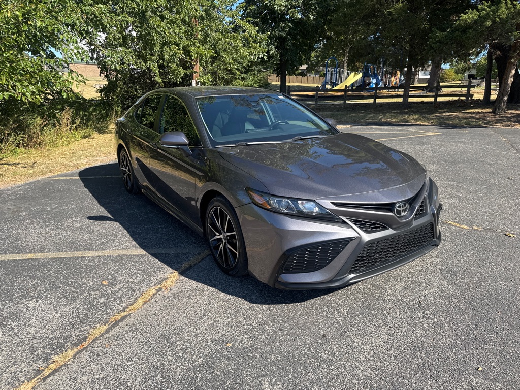 Photo 3 of this TOYOTA CAMRY