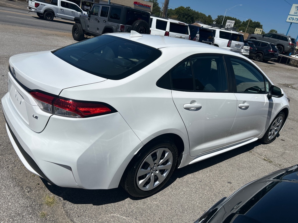 Photo 6 of this TOYOTA COROLLA