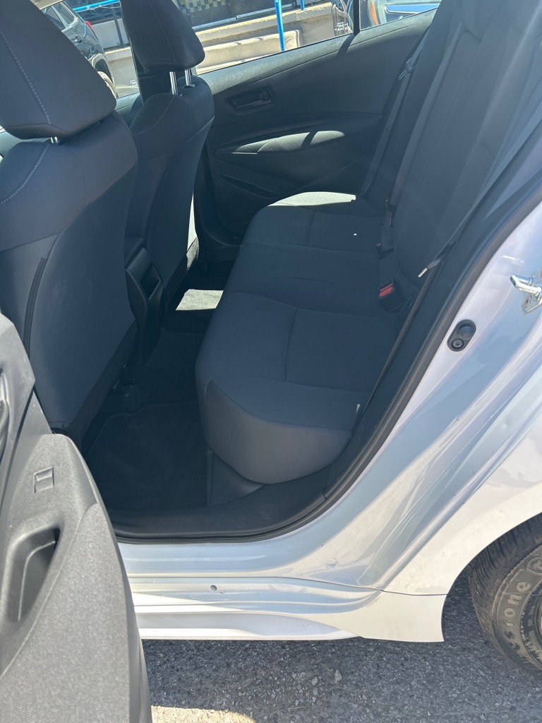 Photo 10 of this TOYOTA COROLLA