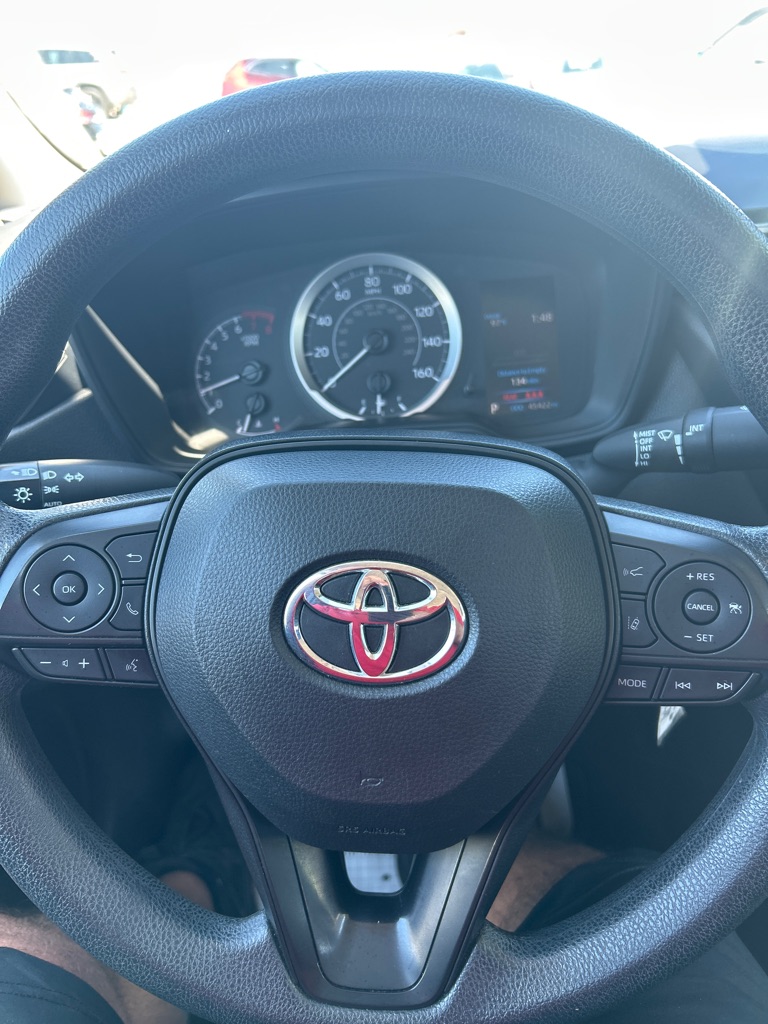 Photo 13 of this TOYOTA COROLLA