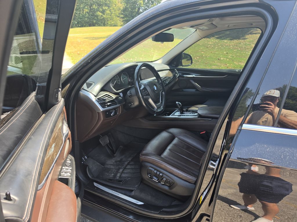 Photo 6 of this BMW X5