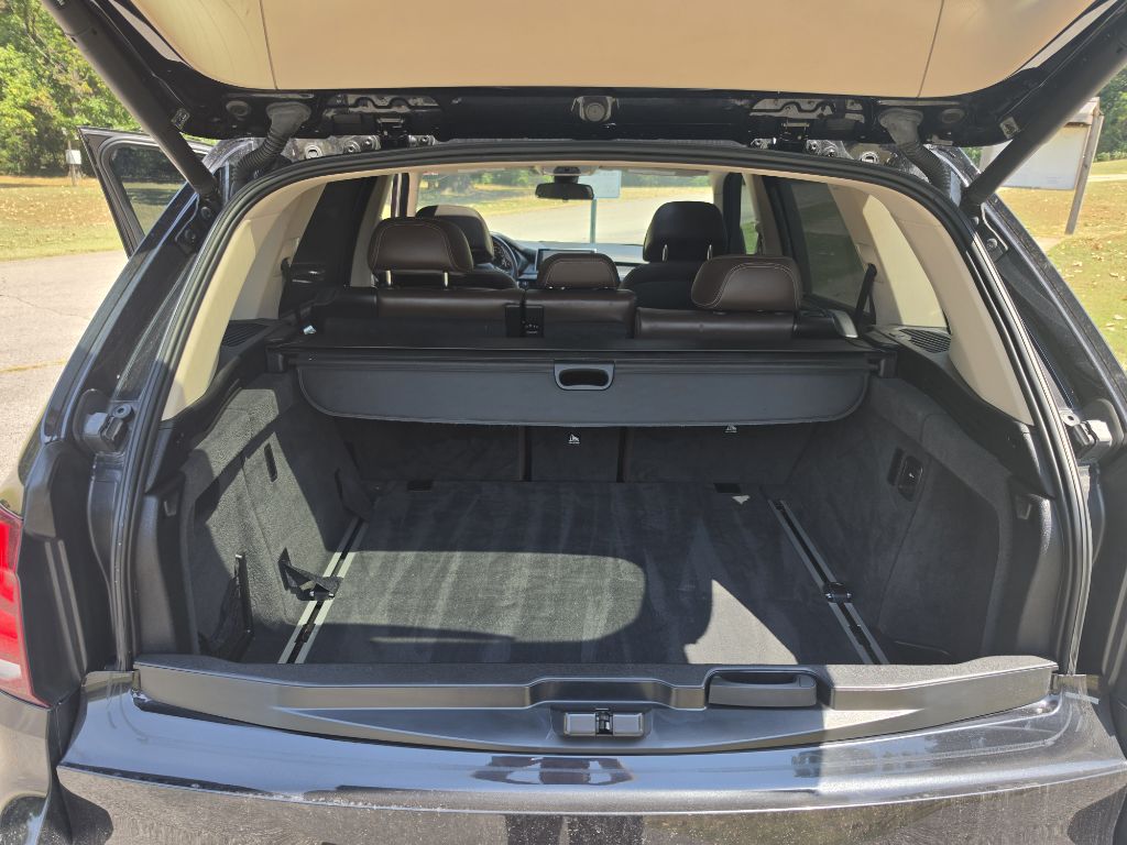 Photo 22 of this BMW X5