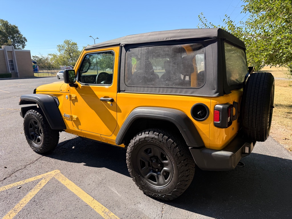 Photo 6 of this JEEP WRANGLER